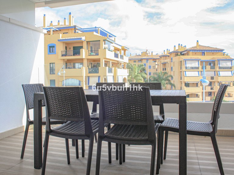 Apartment for Sale in San Pedro De Alcántara, Malaga 17