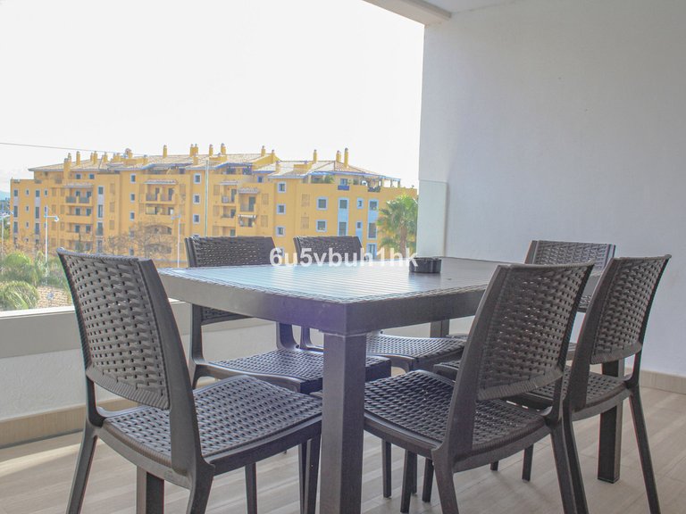 Apartment for Sale in San Pedro De Alcántara, Malaga 18