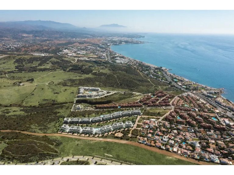 Apartment for  in Estepona, Malaga 23