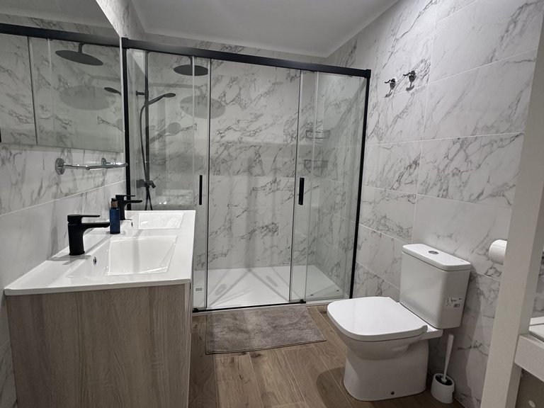 Apartment for Sale in Nueva Andalucía, Malaga 5