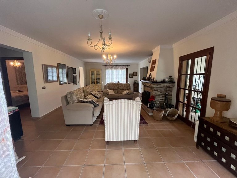 Country House for Sale in Estepona, Malaga 15