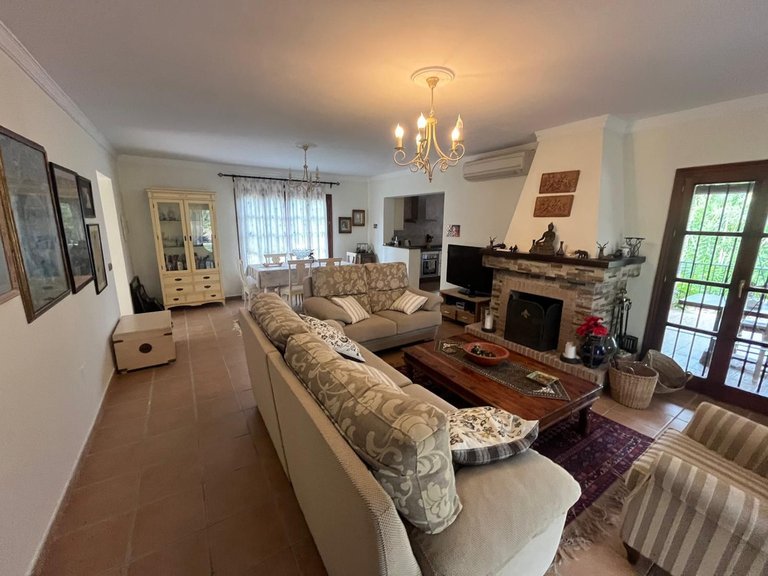 Country House for Sale in Estepona, Malaga 3