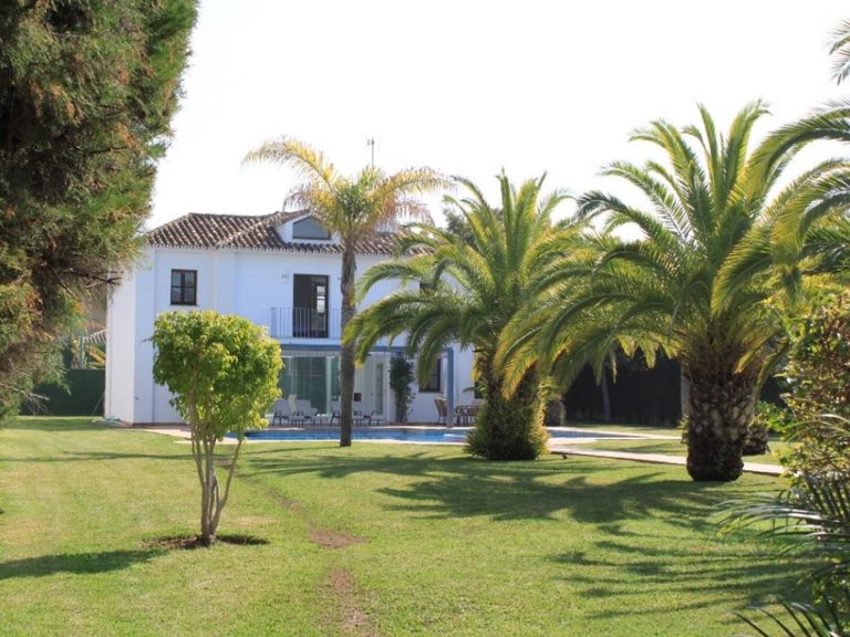 Villa for Sale in Marbella, Malaga 13