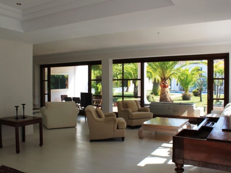 Villa for Sale in Marbella, Malaga 4