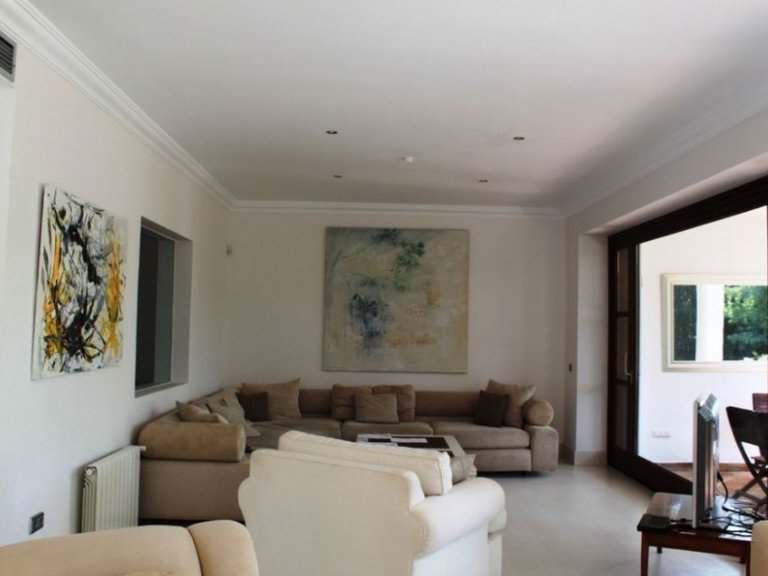 Villa for Sale in Marbella, Malaga 6