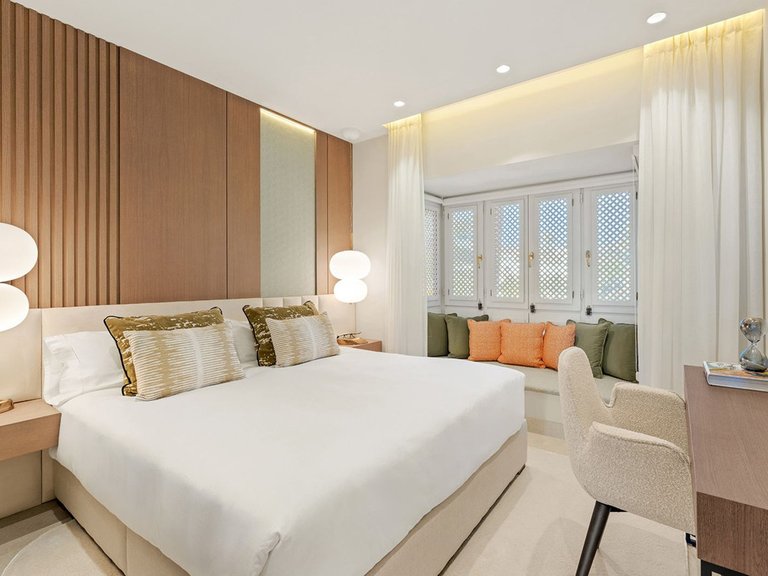 Apartment for Sale in New Golden Mile, Malaga 8