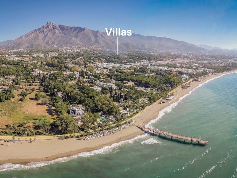 Villa for Sale in Marbella, Malaga 7