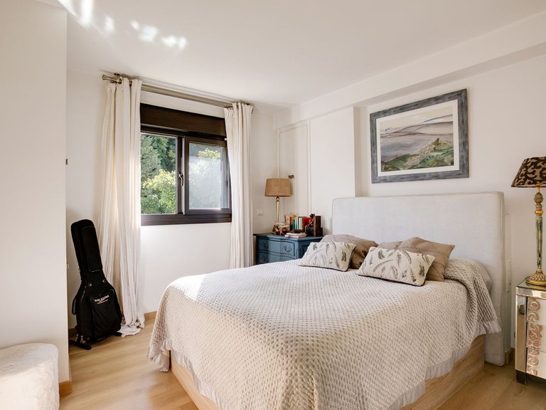 Apartment for Sale in Costa del Sol, Estepona, Malaga 7