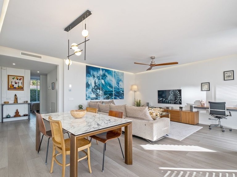 Apartment for Sale in Estepona, Malaga 5