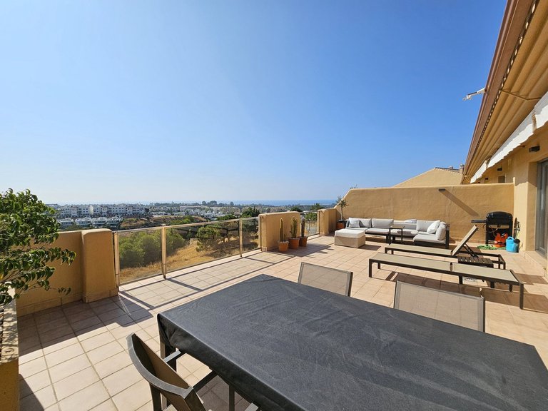 Penthouse for Sale in Selwo, Malaga 1