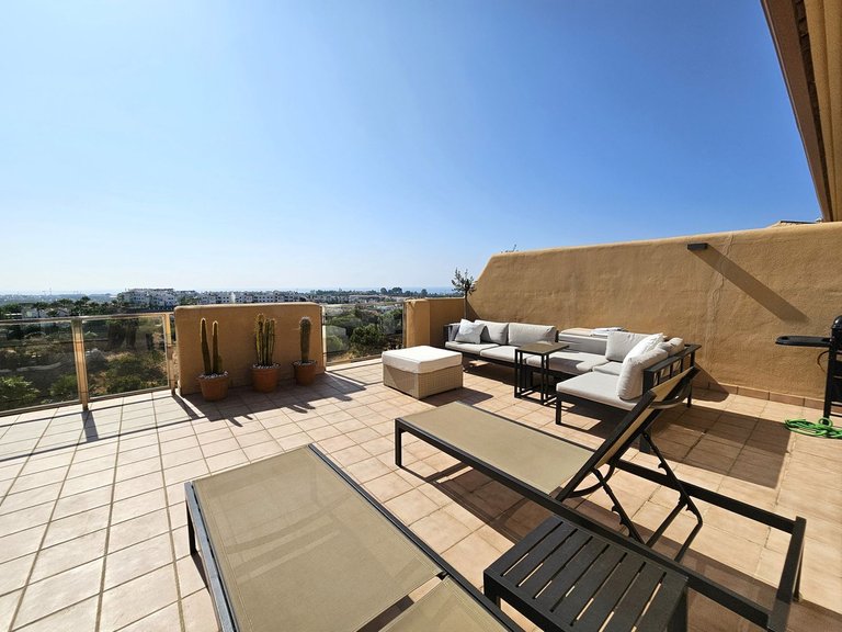 Penthouse for Sale in Selwo, Malaga 8