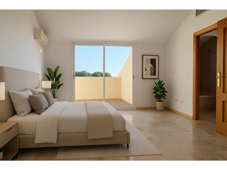 Penthouse for Sale in Marbella, Malaga 14