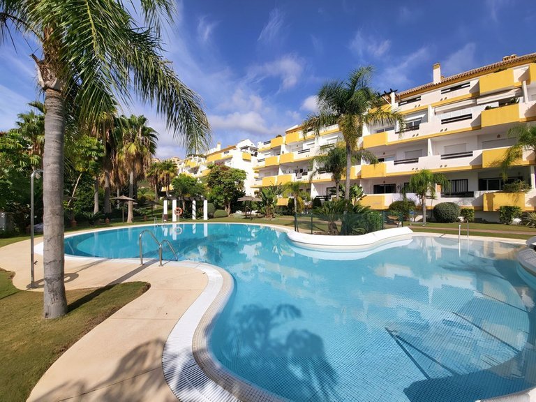 Apartment for Sale in La Cala De Mijas, Malaga 1