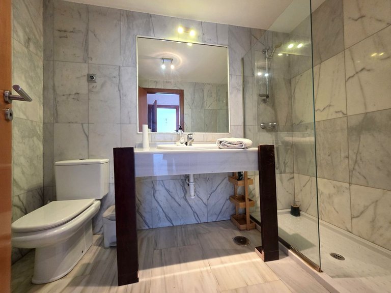 Apartment for Sale in Benahavís, Malaga 14