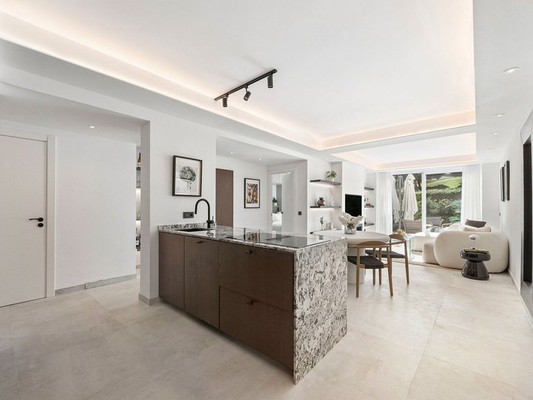 Apartment for Sale in Benahavís, Malaga 10