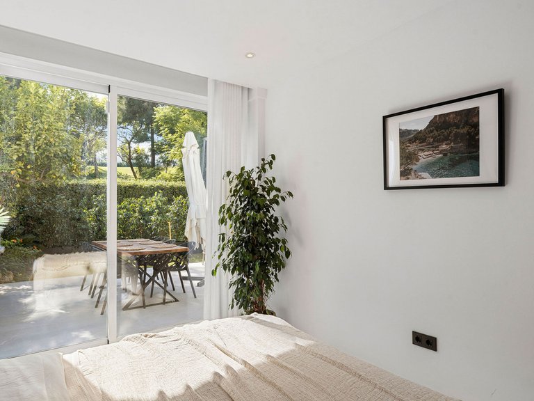 Apartment for Sale in Benahavís, Malaga 12