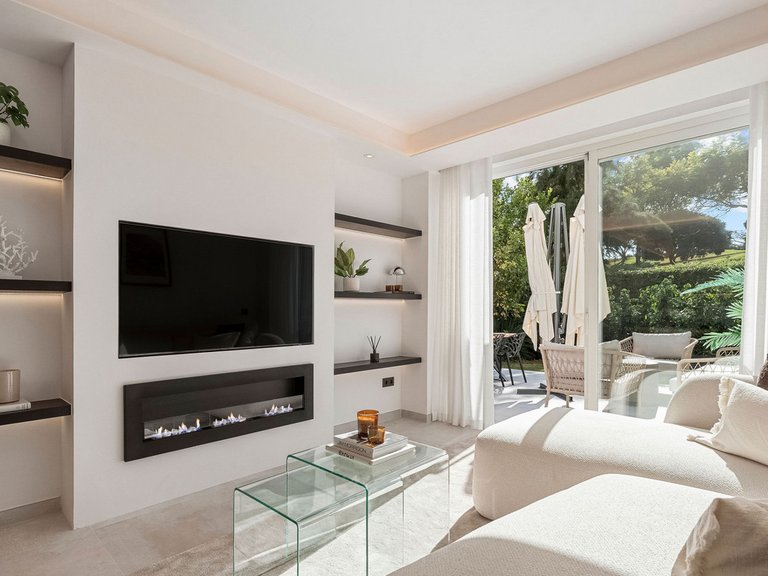 Apartment for Sale in Benahavís, Malaga 2