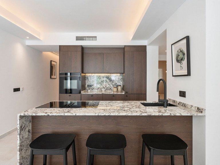 Apartment for Sale in Benahavís, Malaga 7