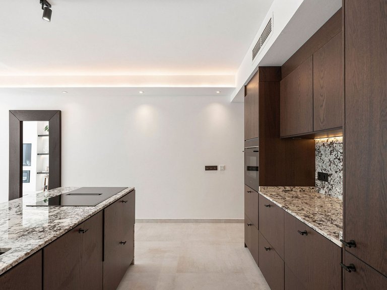 Apartment for Sale in Benahavís, Malaga 8