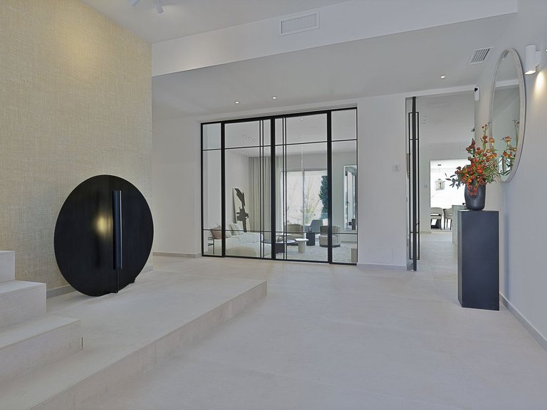 Villa for Sale in Benahavís, Malaga 17