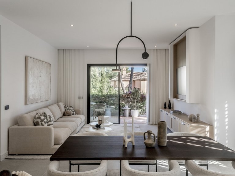 Apartment for Sale in Costa del Sol Sierra Blanca, Malaga 4