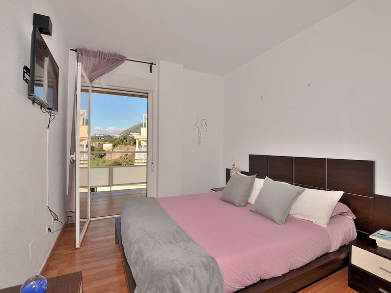 Penthouse for Sale in Arroyo De La Miel, Malaga 20