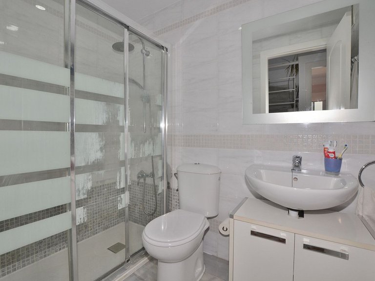 Penthouse for Sale in Arroyo De La Miel, Malaga 28