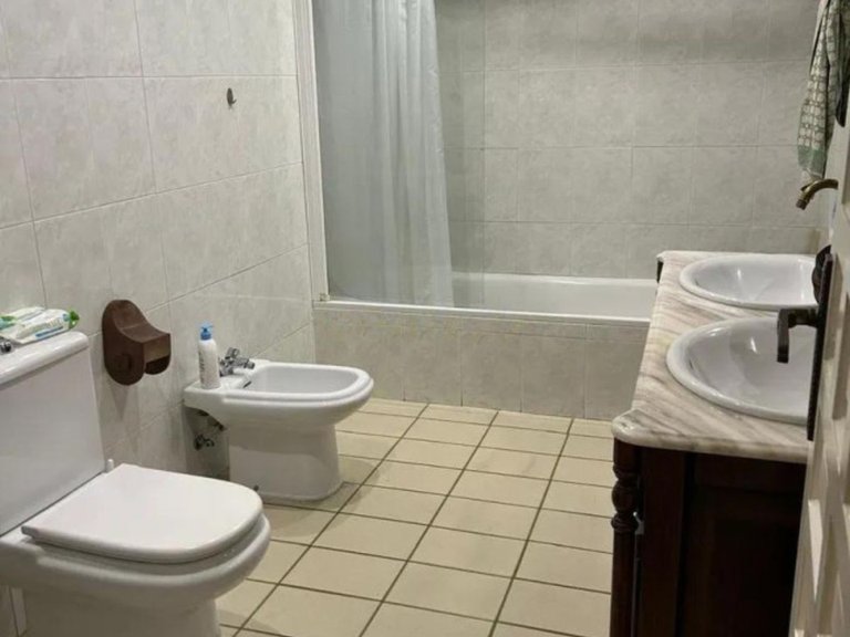 Apartment for Sale in Marbella, Malaga 9