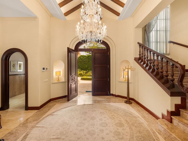 Villa for Sale in Costa del Sol Guadalmina Baja, Malaga 5