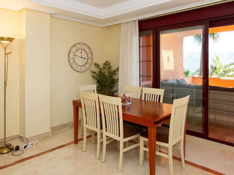 Apartment for Sale in La Mairena, Malaga 6