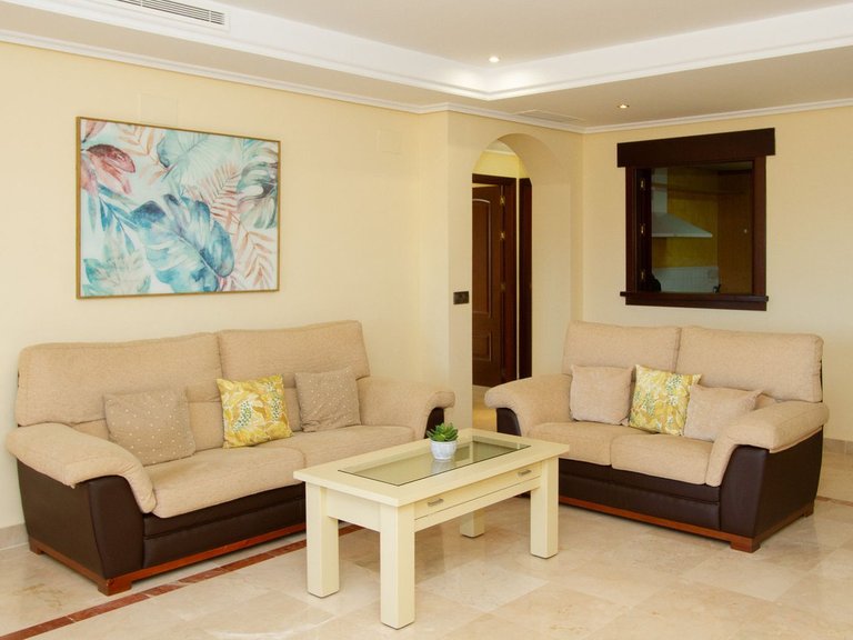 Apartment for Sale in La Mairena, Malaga 9