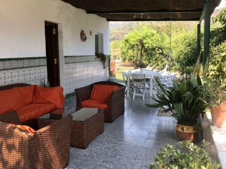 Country House for Sale in Estepona, Malaga 8