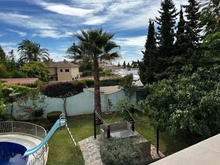 Villa for Sale in Marbella, Malaga 14