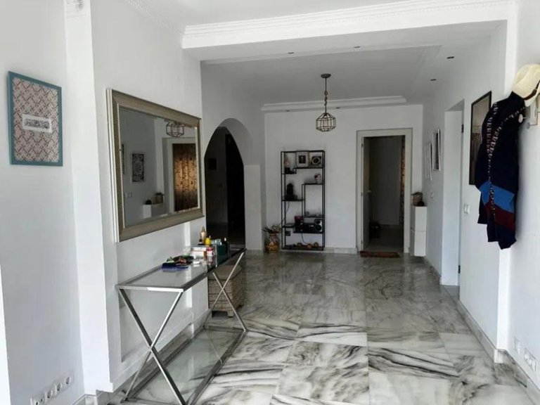 Villa for Sale in Marbella, Malaga 17