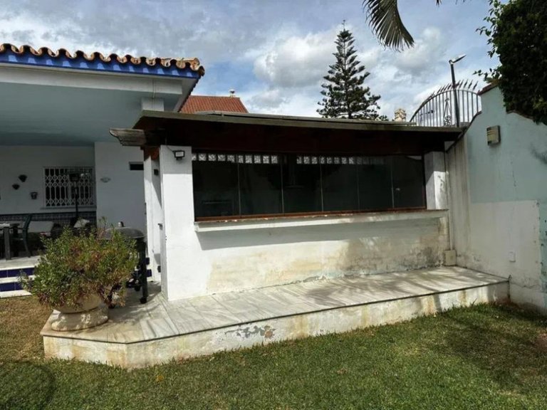 Villa for Sale in Marbella, Malaga 6