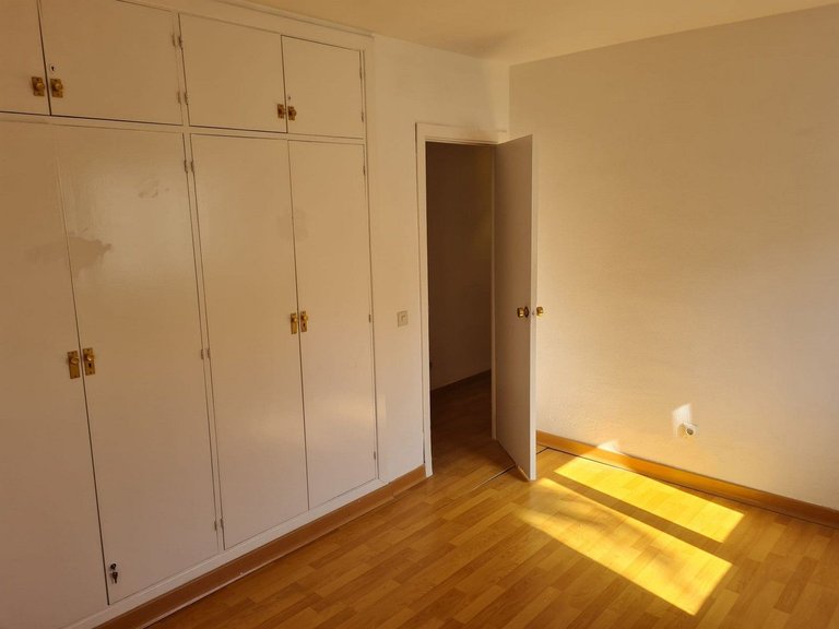 Apartment for Sale in Benalmadena, Malaga 12