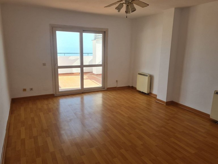 Apartment for Sale in Benalmadena, Malaga 6