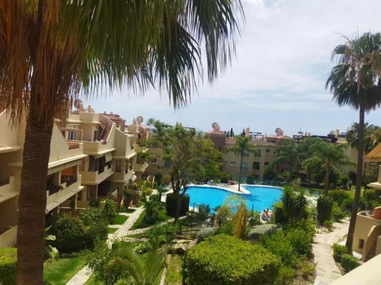 Apartment for Sale in Bel Air, Malaga 1