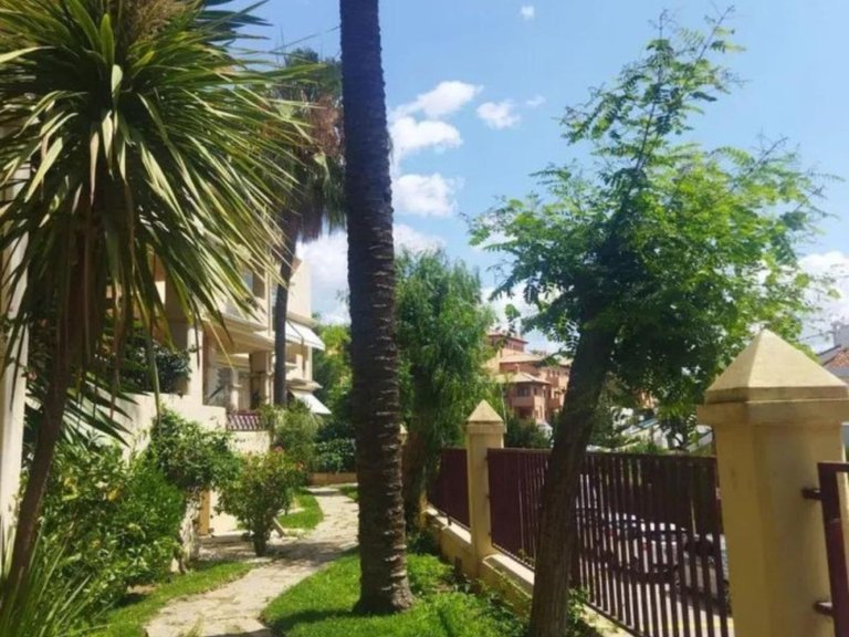 Apartment for Sale in Bel Air, Malaga 3