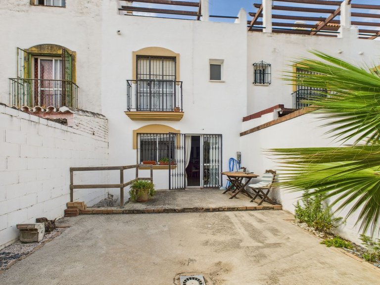 Villa for  in Estepona, Malaga 20