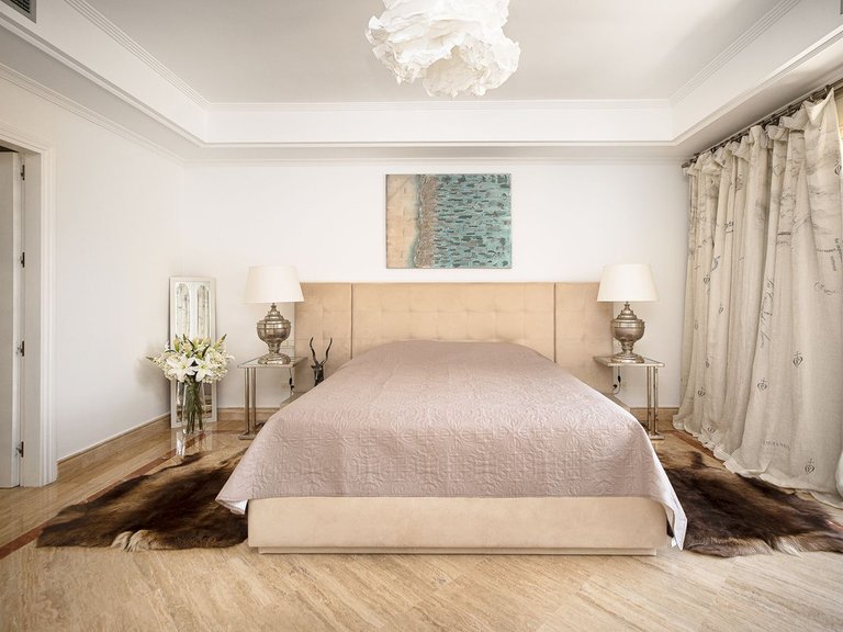 Apartment for Sale in The Golden Mile, Malaga 19