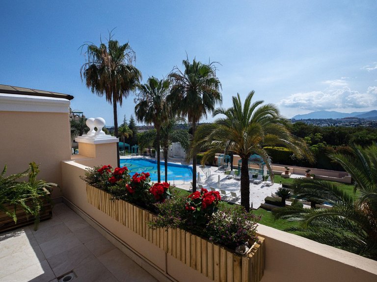 Apartment for Sale in The Golden Mile, Malaga 7
