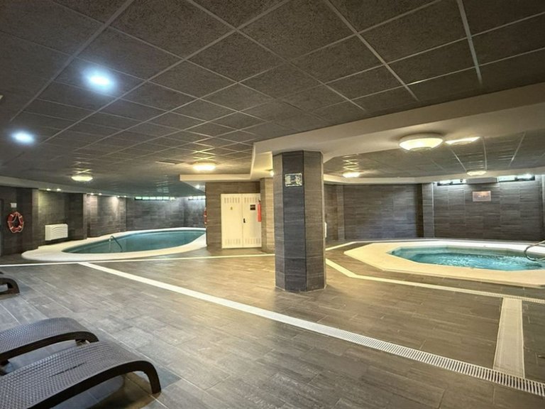 Apartment for Sale in Puerto Banús, Malaga 25