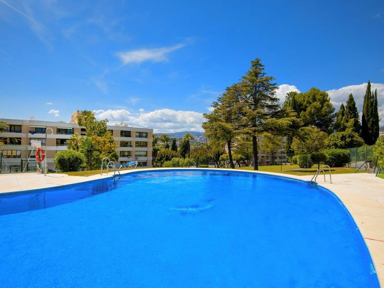 Apartment for Sale in Nueva Andalucía, Malaga 8