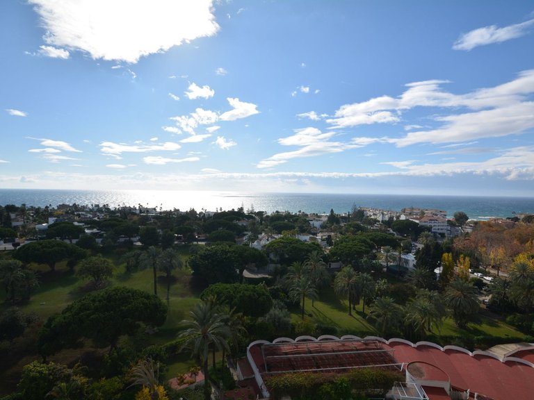 Apartment for Sale in Marbesa, Malaga 15