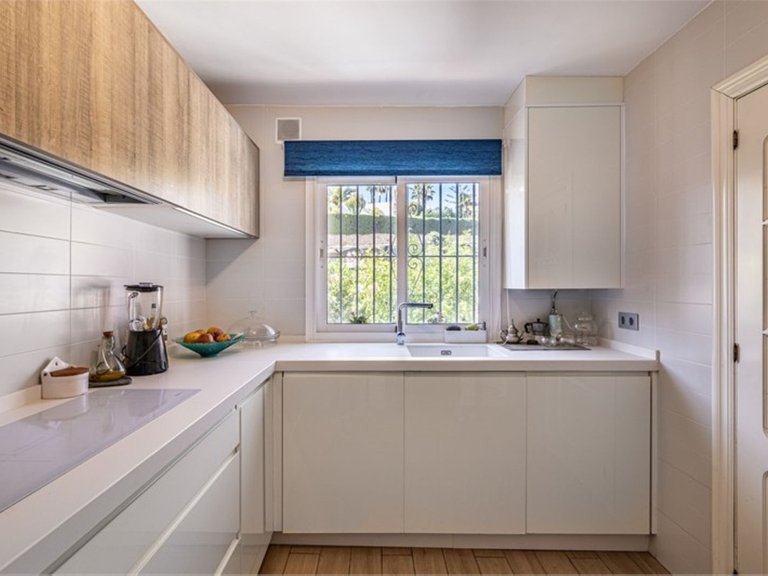 Town House for Sale in Estepona, Malaga 4