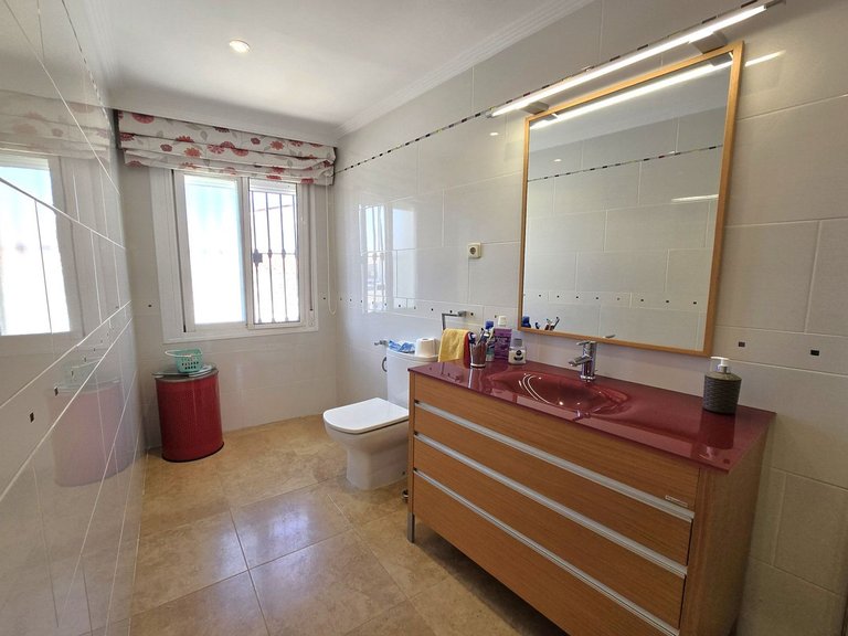 Apartment for Sale in La Cala De Mijas, Malaga 9