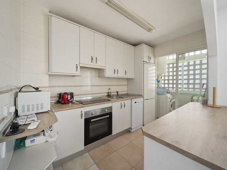 Apartment for Sale in Costa del Sol, Torremolinos, Malaga 11