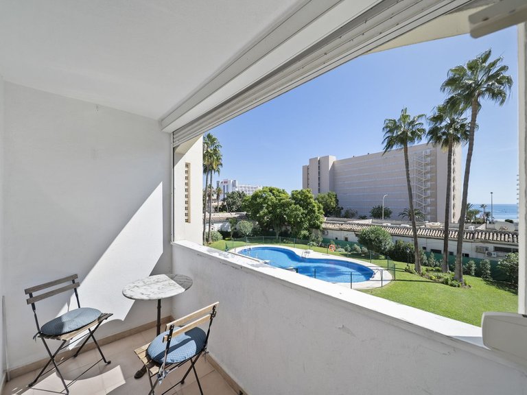 Apartment for Sale in Costa del Sol, Torremolinos, Malaga 2
