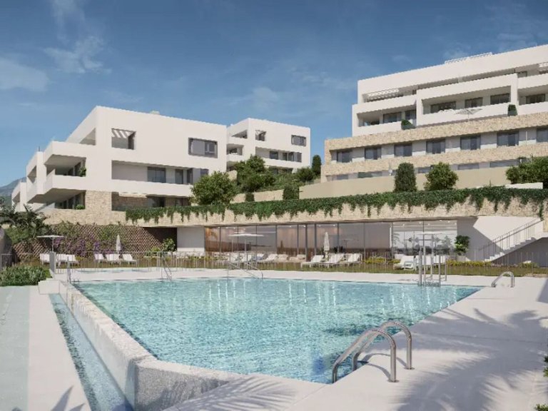 Apartment for Sale in Costa del Sol Estepona, Malaga 1